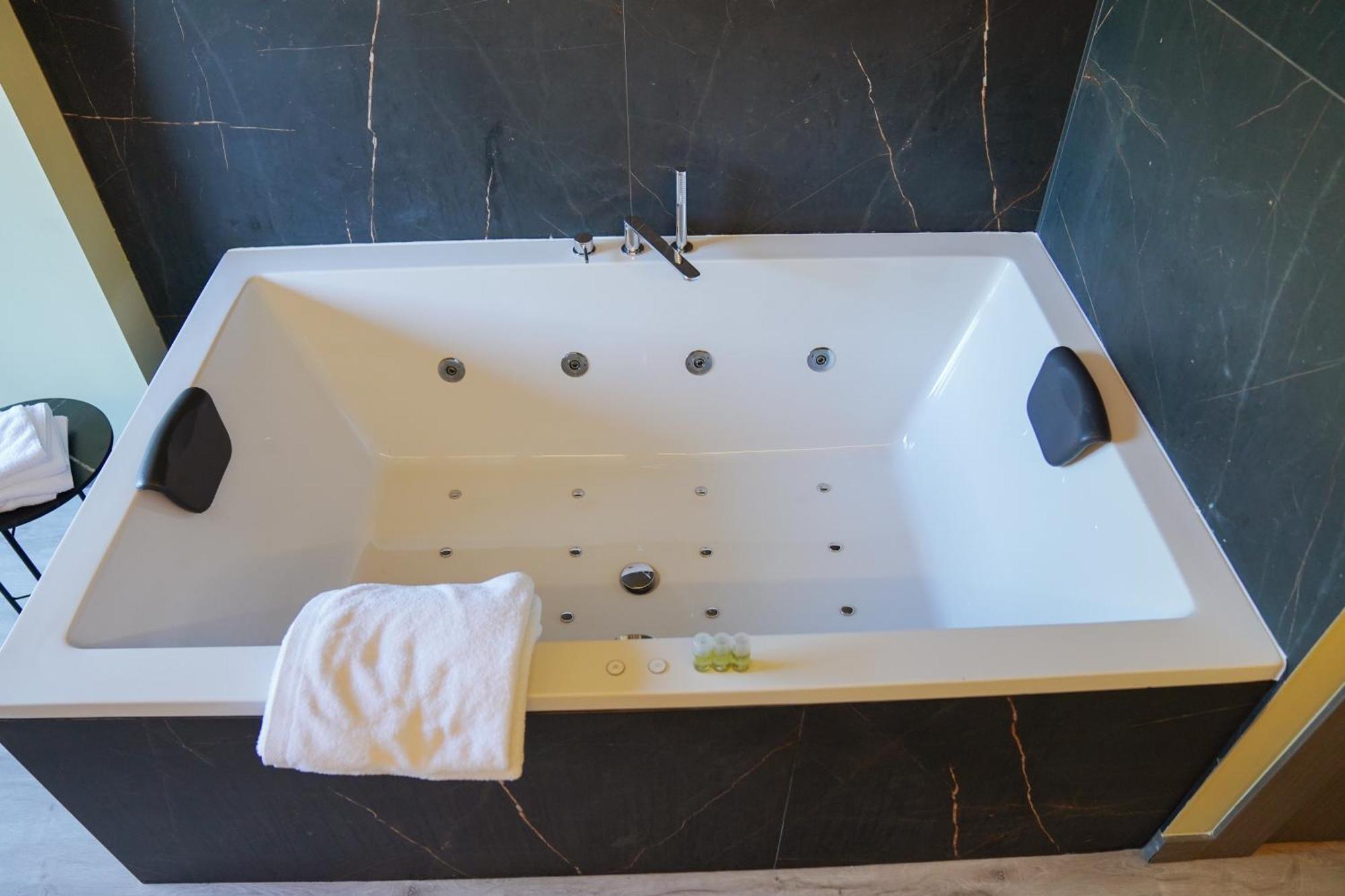 Ecala Hotel Rural Milaleku מראה חיצוני תמונה